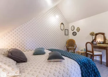 NOTRE DAME DE L'ISLE